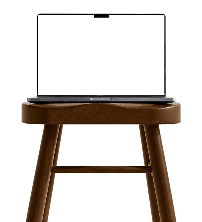 L’application web EKO sur un ordinateur portable posé sur un tabouret